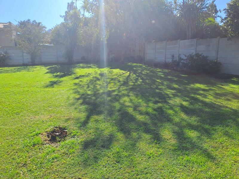 To Let 3 Bedroom Property for Rent in Rooi Rivier Rif Western Cape